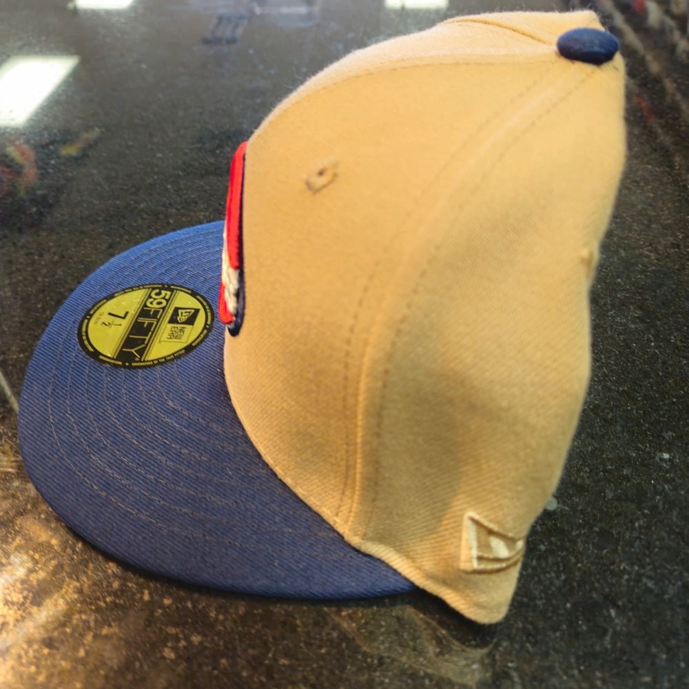 Sz 7 1/2 Cincinnati reds fitted cap