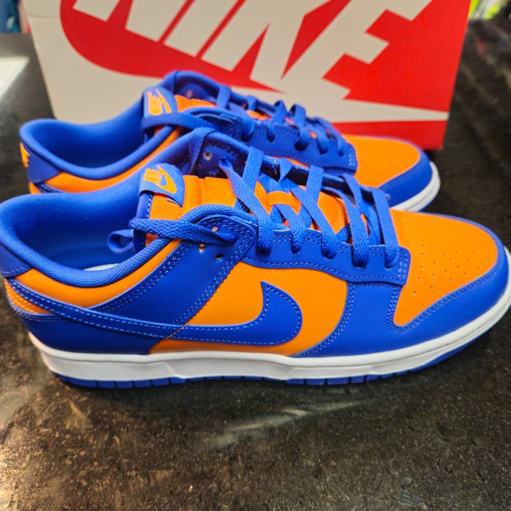 Sz 9.5 Nike Dunk Low Retro sneakers in blue and orange