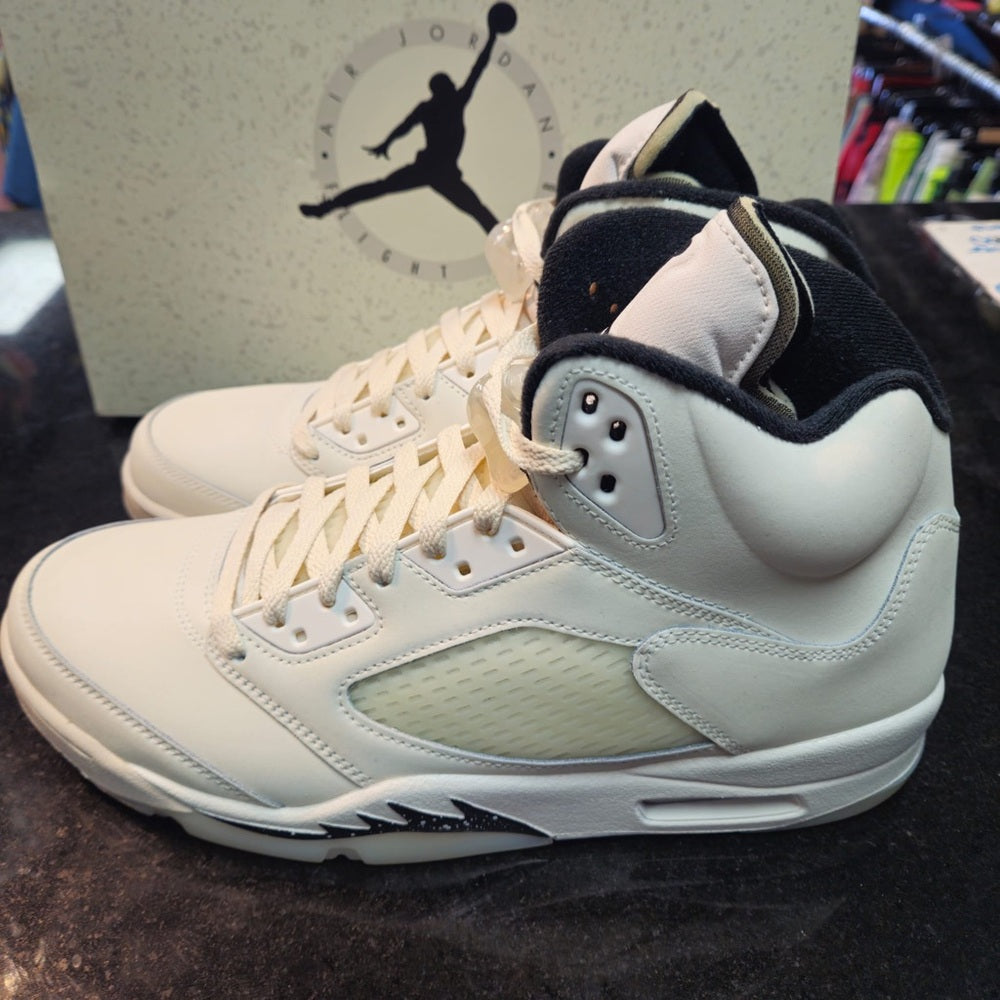 AIR JORDAN 5 RETRO SE 'Sail/Black/Brn/Coconut Milk' Men Size various - FN7405100