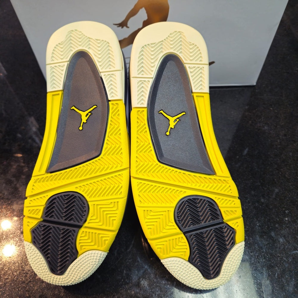 Sz Various  Wmns Air Jordan 4 Retro Vivid Sulfur W  In-hand Ships Today