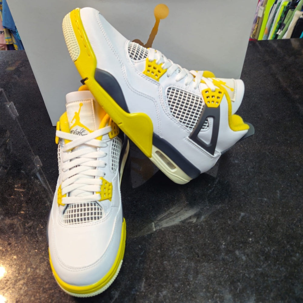 Aq9129-101 Size various - unisex Air Jordan 4 Retro Vivid Sulfur WIn-hand Ship