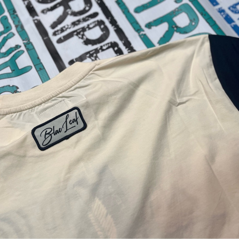 Black leaf logo tee Sz various