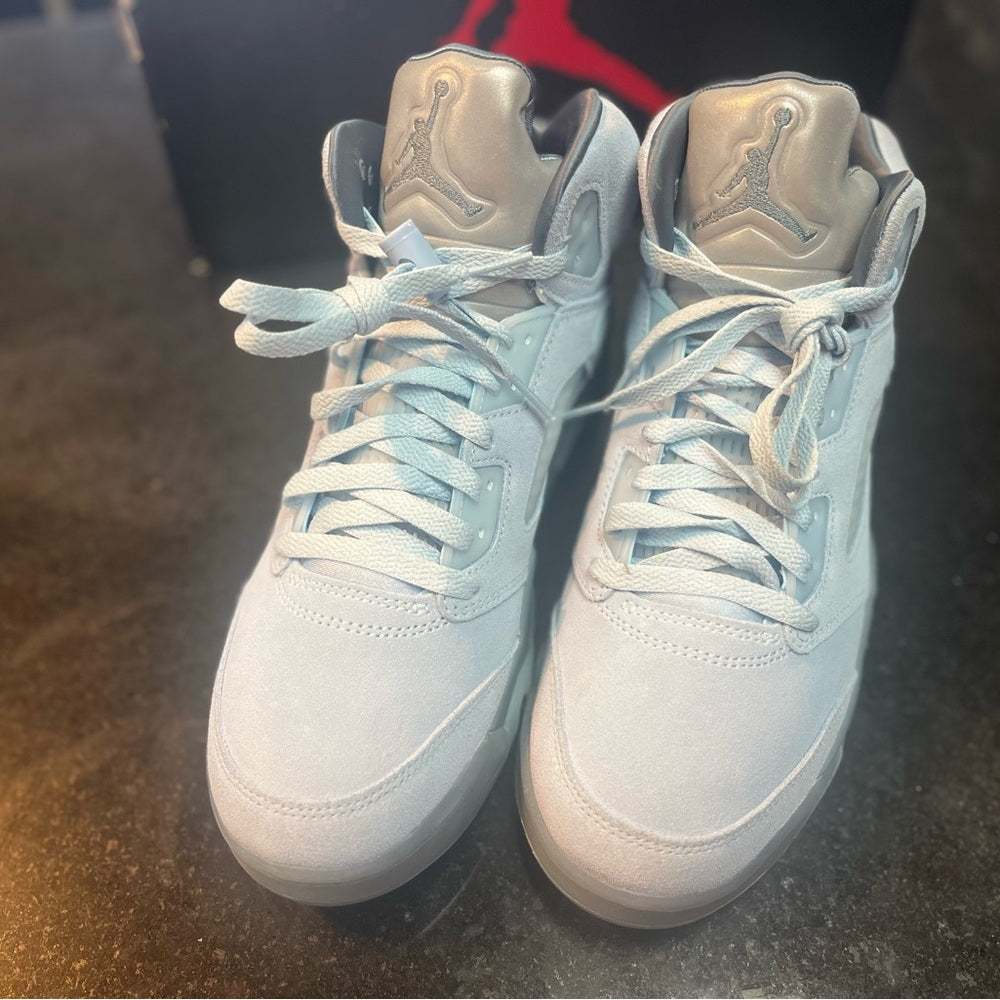 Retro 5 blue bird sz 9.5 W / 8 M