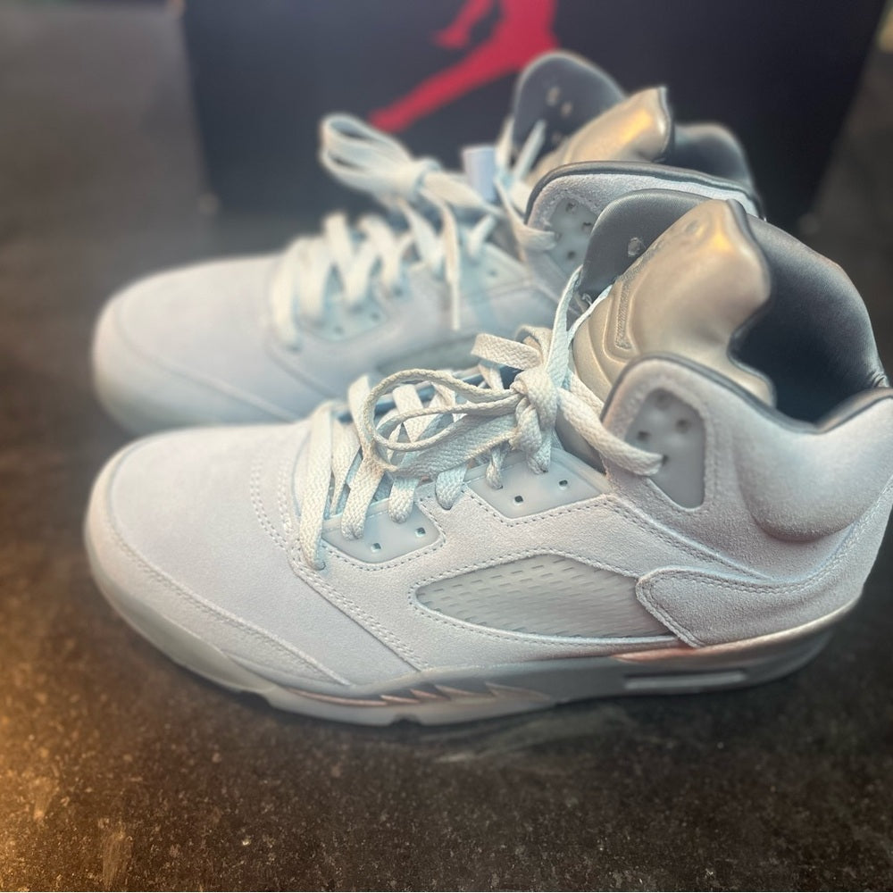 Retro 5 blue bird sz 9.5 W / 8 M