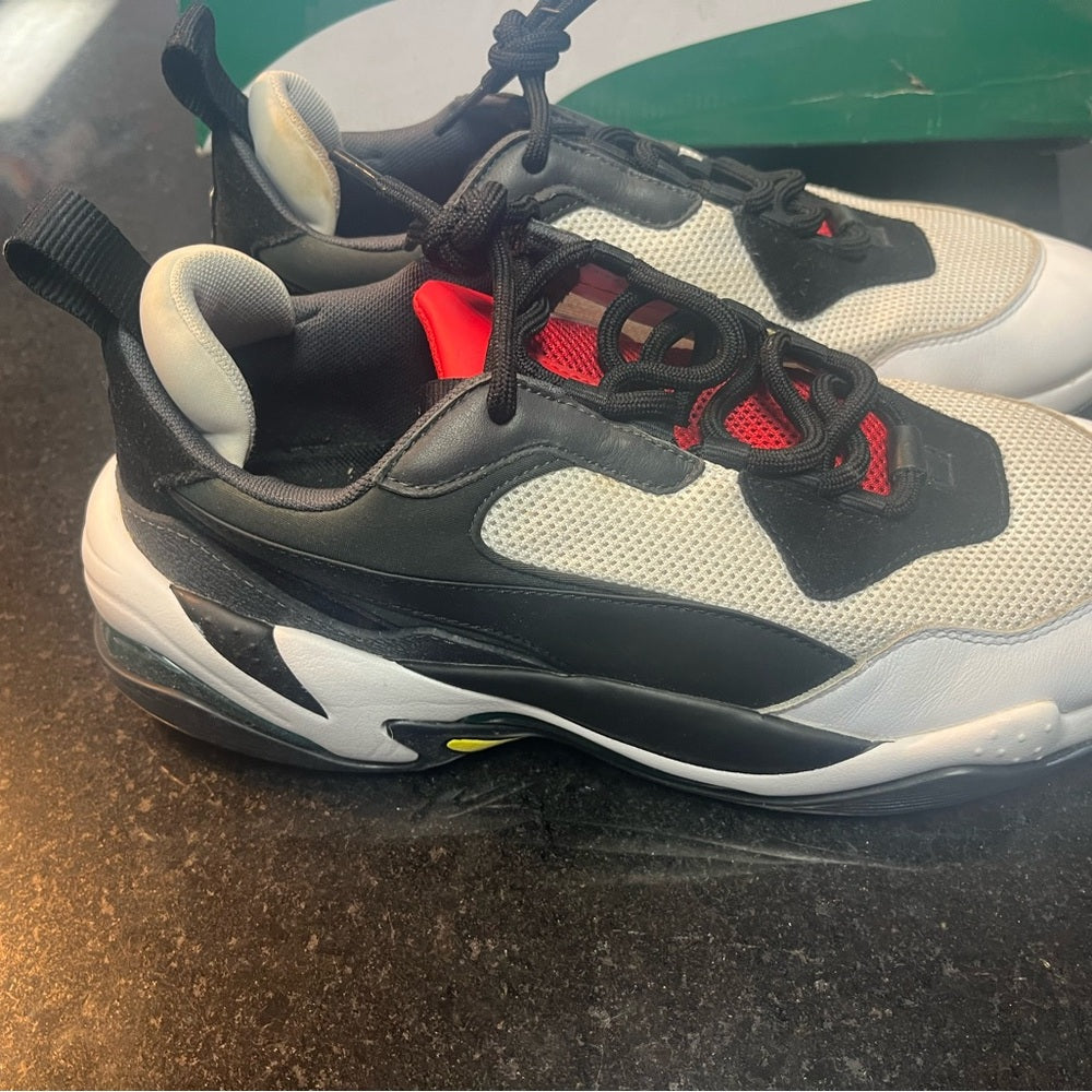 Sz Various puma thunder sz 9.5