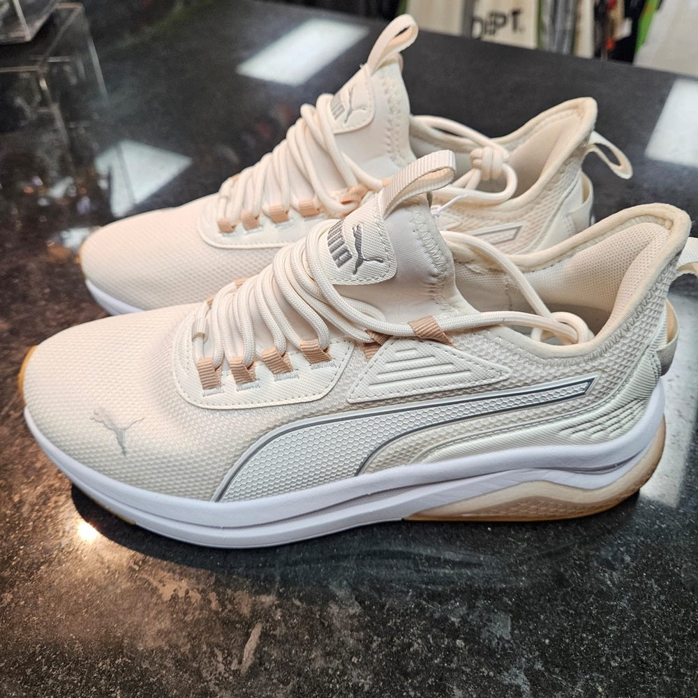 Sz 9 women’s Puma-Amplifier-Wns