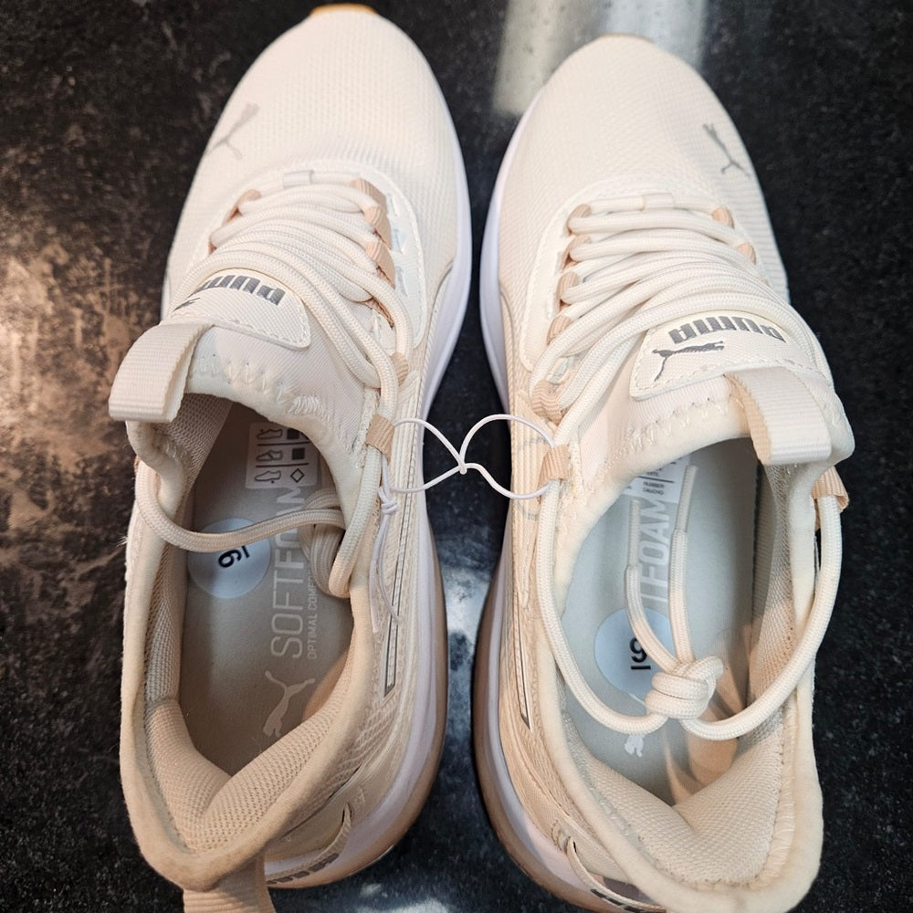 Sz 9 women’s Puma-Amplifier-Wns