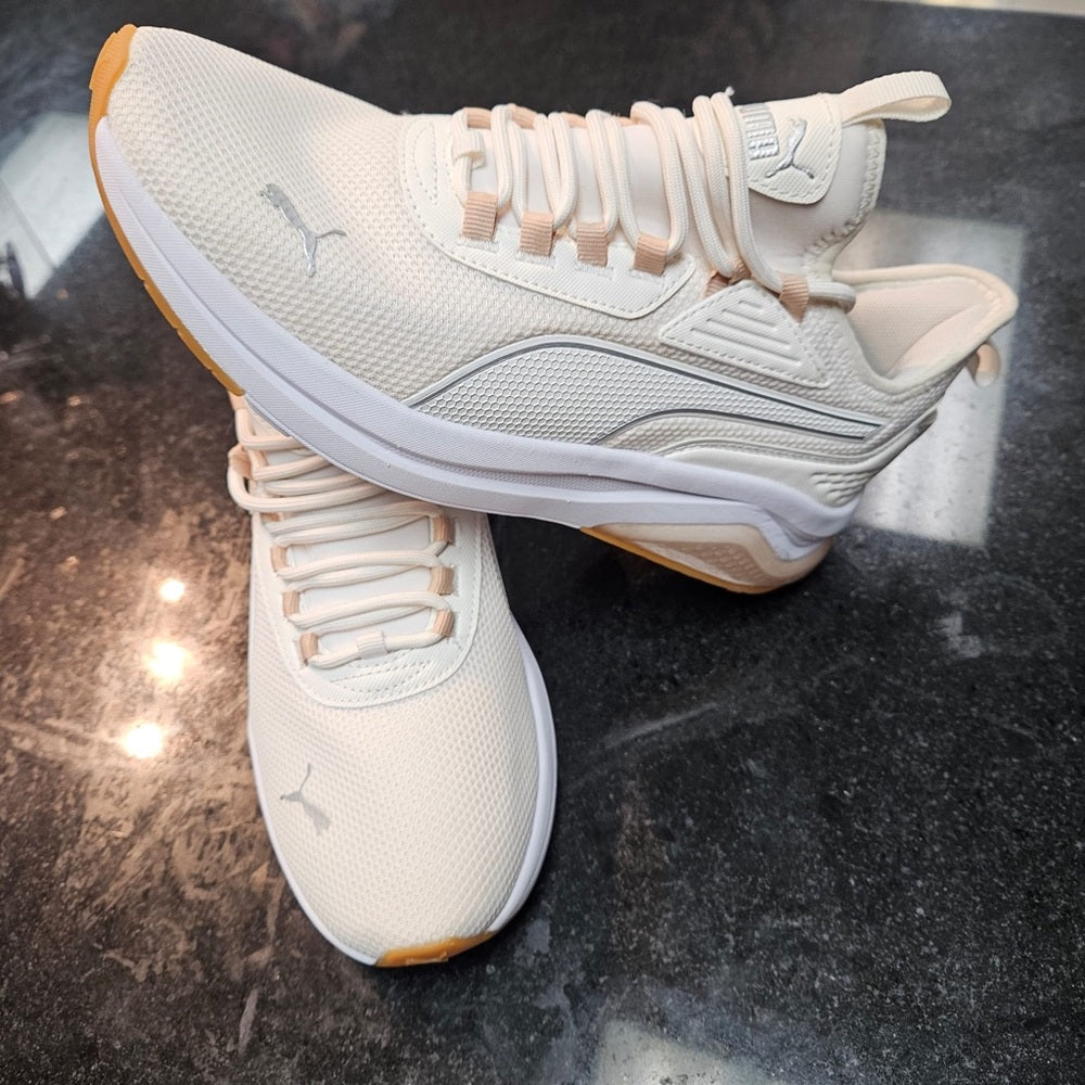 Sz 9 women’s Puma-Amplifier-Wns