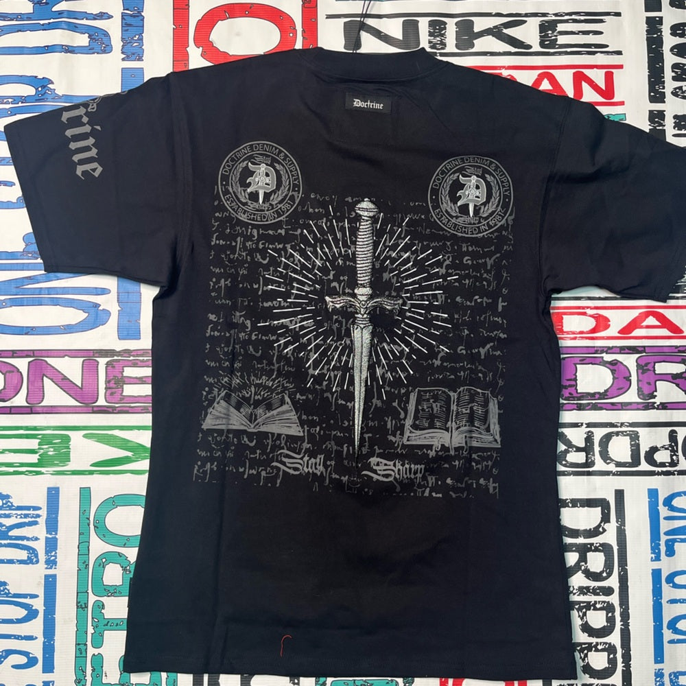 Doctrine high quality history tee Sz various