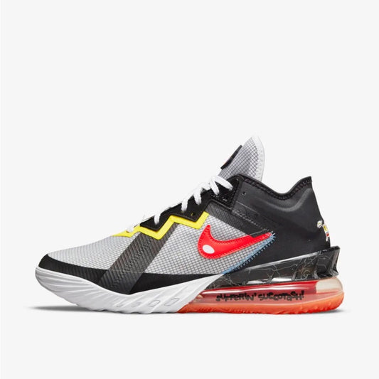 Lebron James looney tunes Sz 11.5