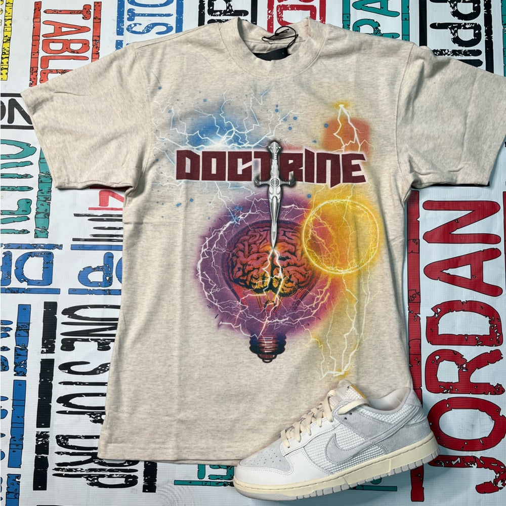 Doctrine graphic tee Sz various