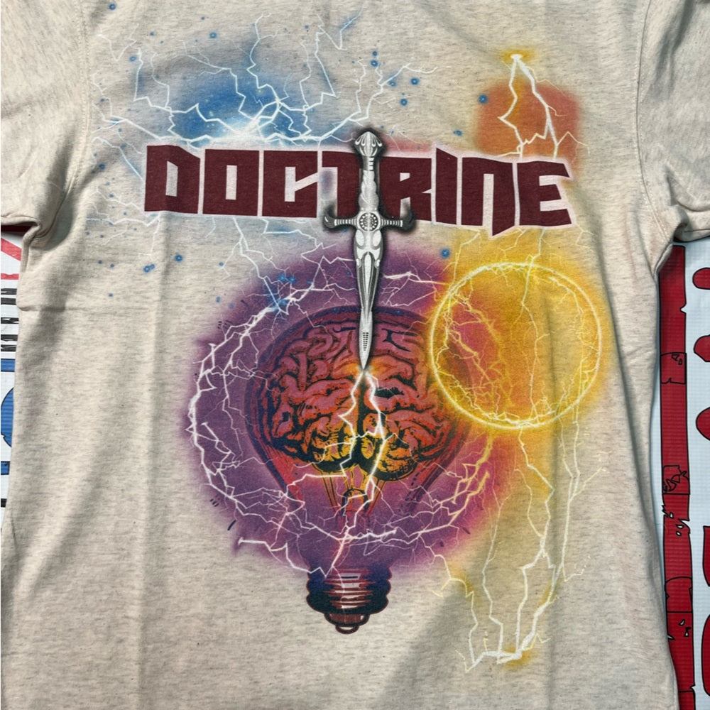 Doctrine graphic tee Sz various