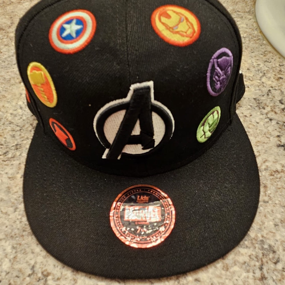 The Avengers Marvel Fitted Hat - Black Sz various