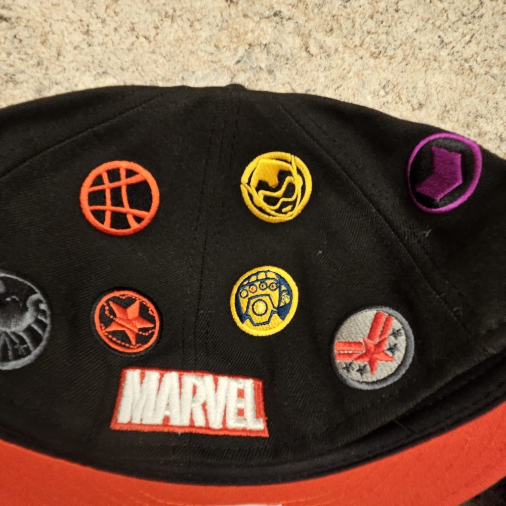The Avengers Marvel Fitted Hat - Black Sz various