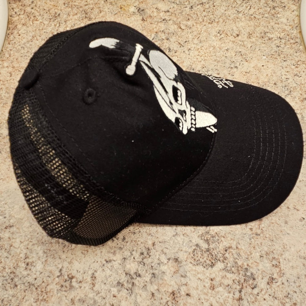 Ed hardy trucker cap one size fits all