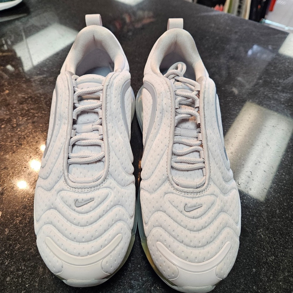 Nike Air Max 720 Vast Wolf Grey sz 6.5