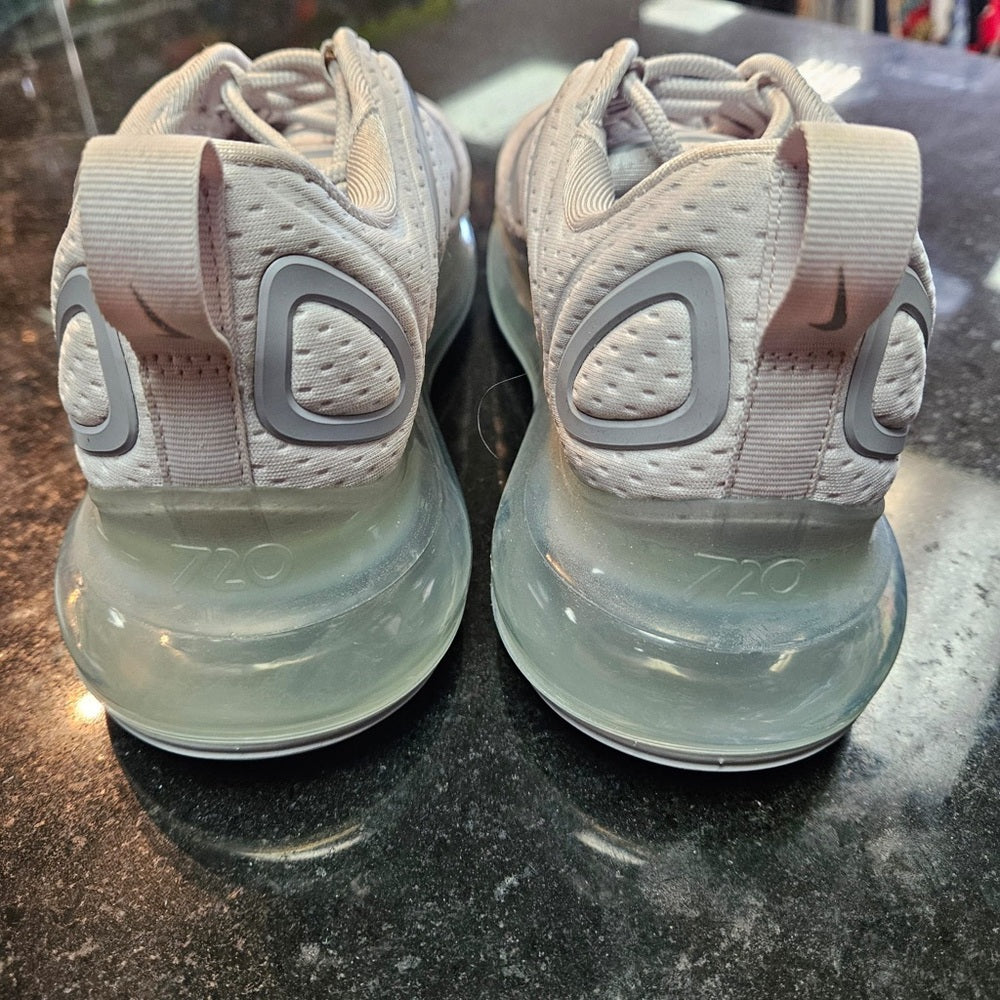Nike Air Max 720 Vast Wolf Grey sz 6.5