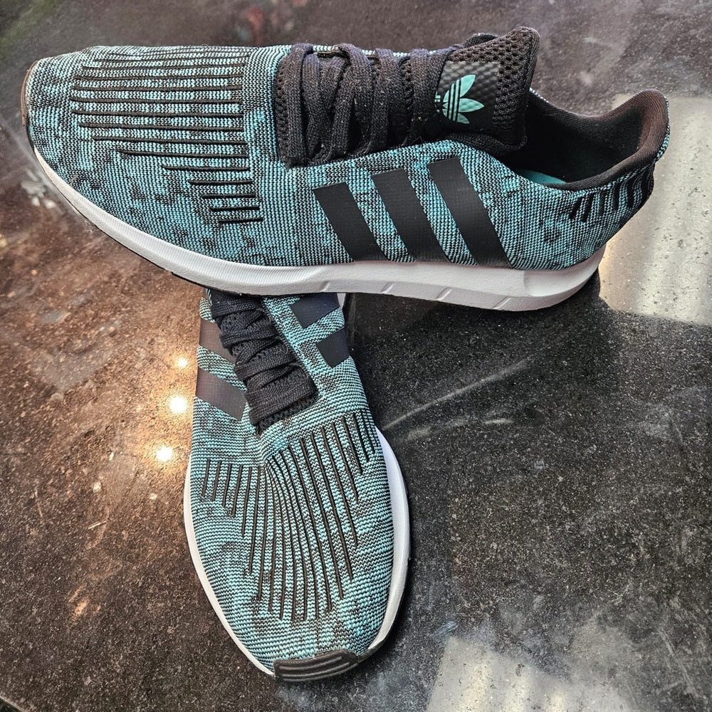 Adidas Swift Run Men's Shoes Mint-Core Black-Cloud White EE4440 size 11.5