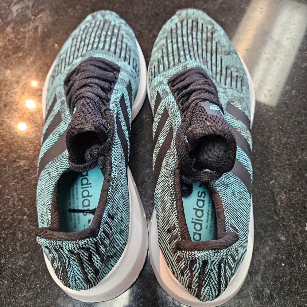 Adidas Swift Run Men's Shoes Mint-Core Black-Cloud White EE4440 size 11.5