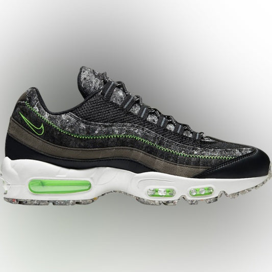 Sz 8.5 Nike air max 95