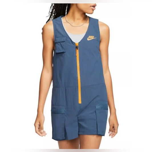 Sz small Nike romper blue