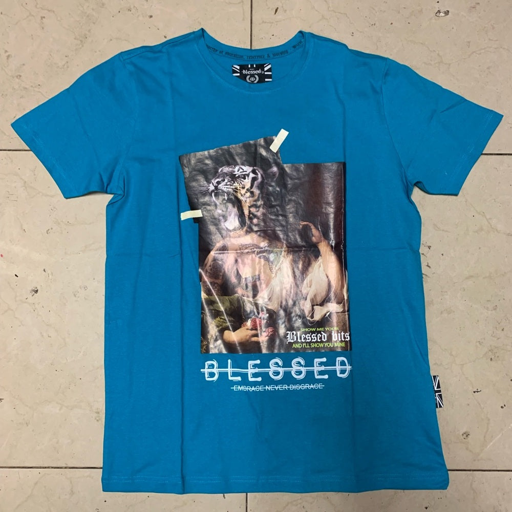 Blessed graphic tee Sz medium