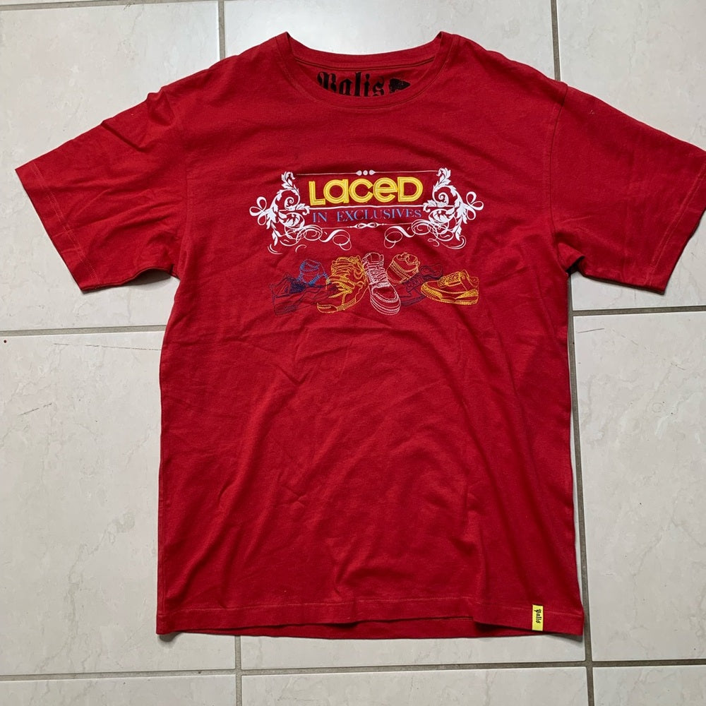 Sz large laced shoe shirt Sz large