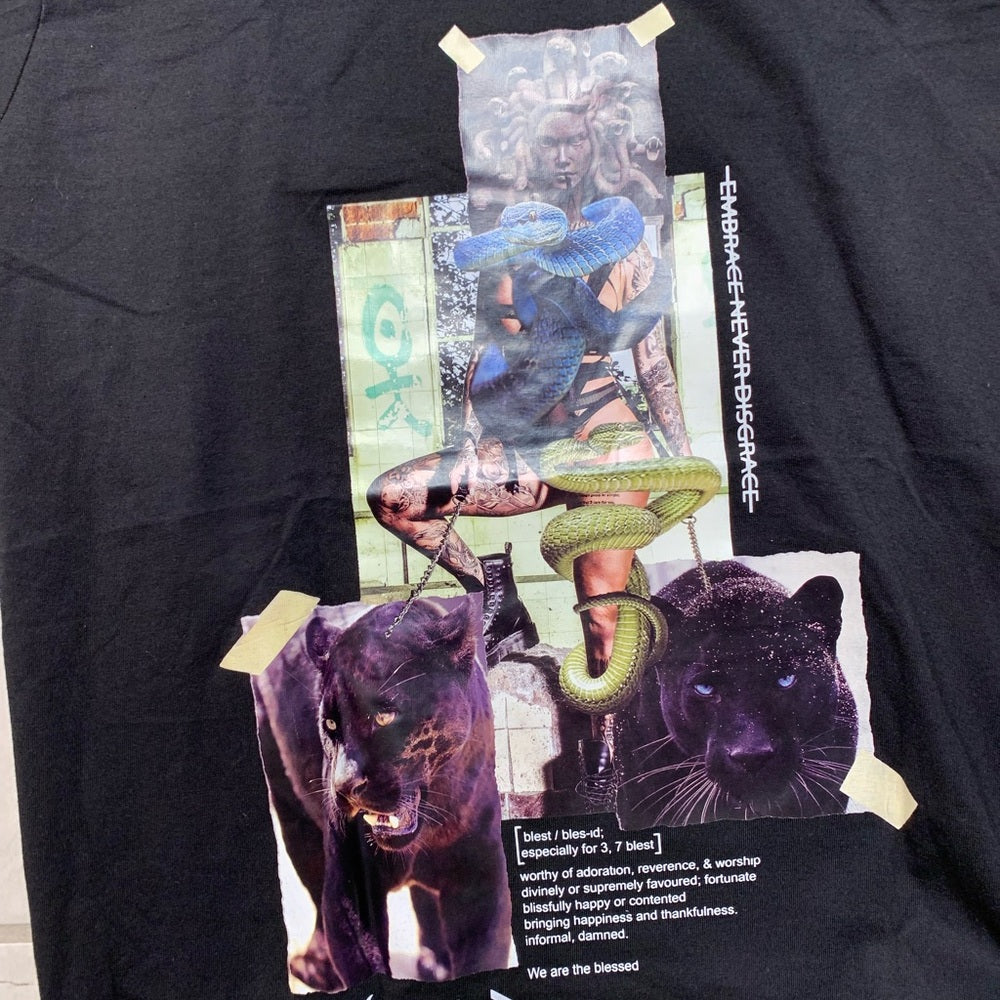 Blessed graphic tee Sz medium