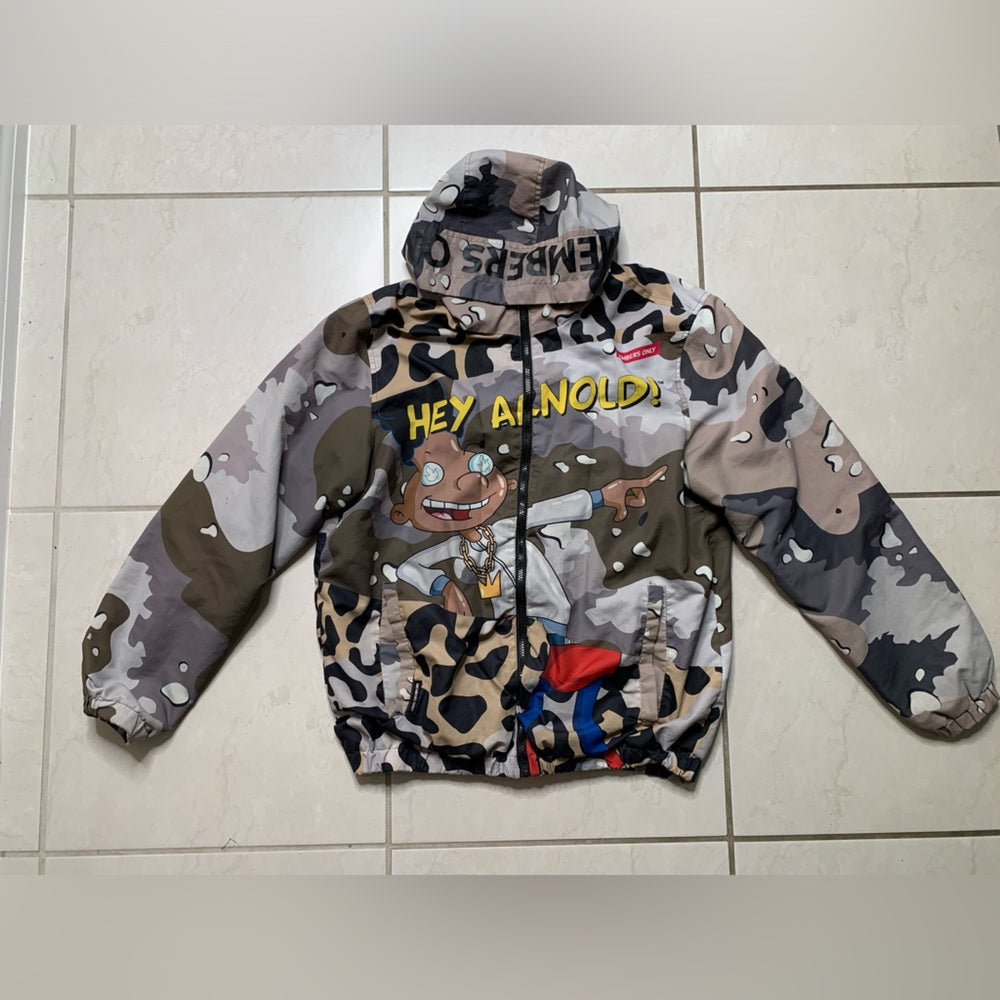 MEMBERS ONLY X Nickelodeon “Hey Arnold” large Camo Hooded Jacket Windbreaker Zip