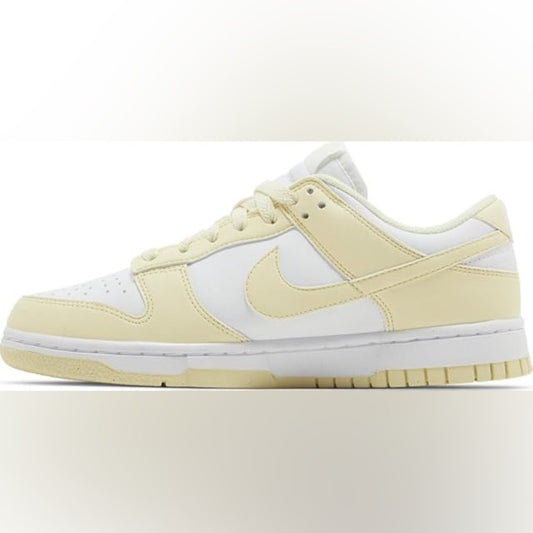 Sz Various Nike retro dunks coconut
