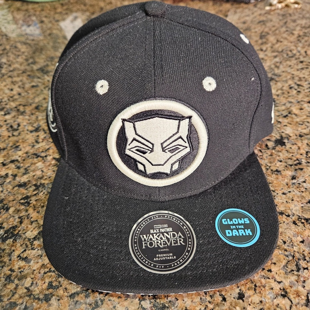 Marvel Black Panther Glow-in-the-Dark Cap