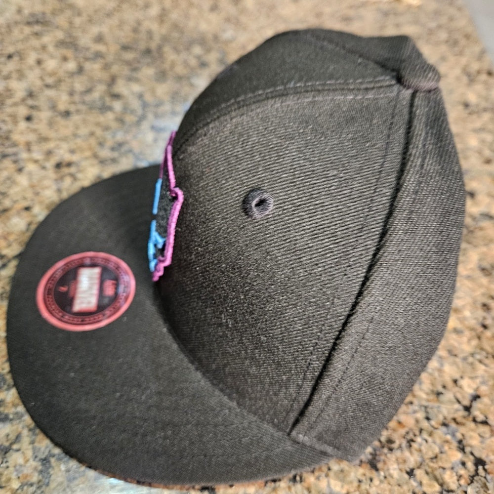 Marvel Black Panther sz 7 fitted cap- Black