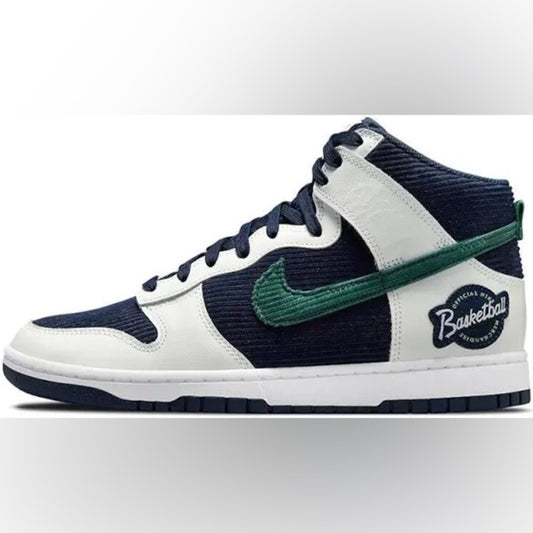 Sz 8.5 high top dunks great condition