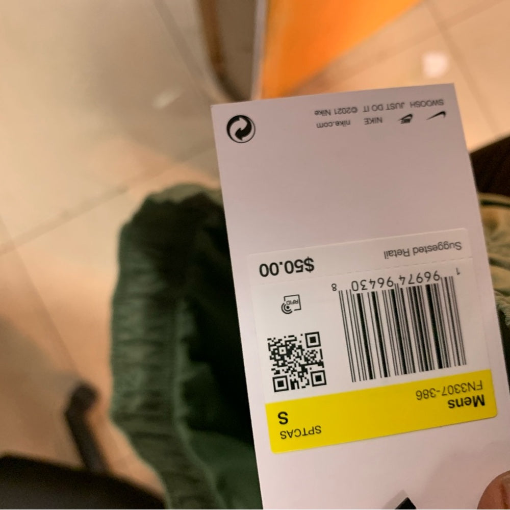 Nike Men's fleece Green Shorts