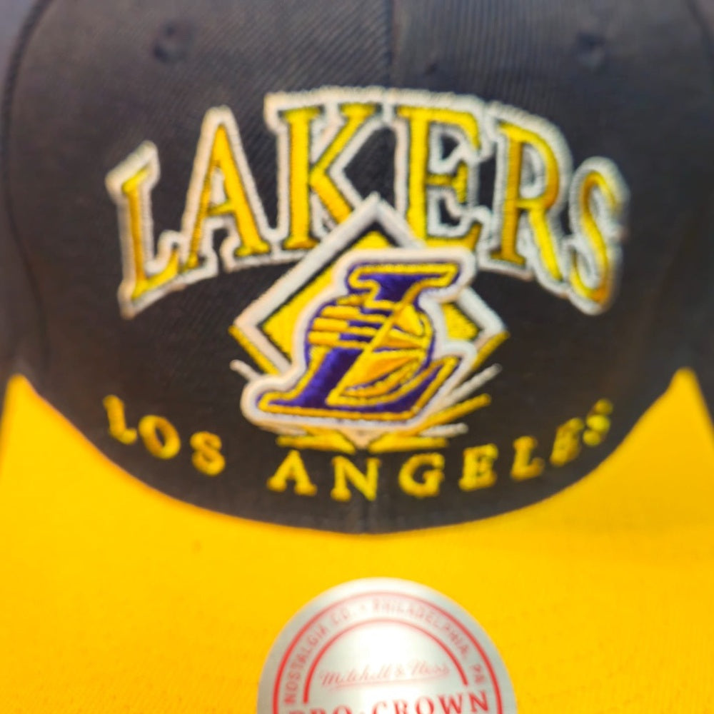 Mitchell & Ness Lakers Snapback Hat - Black and Yellow