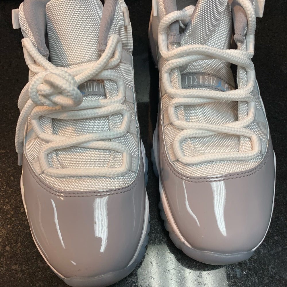 2023
Air Jordan 11 Retro Low 'Cement Grey'
Sz 7.5 Nwb