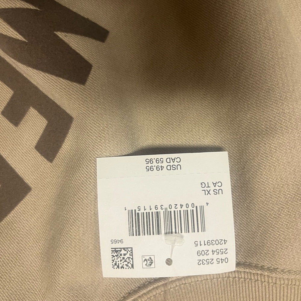 American Eagle Outfitters Beige Men's Sweater