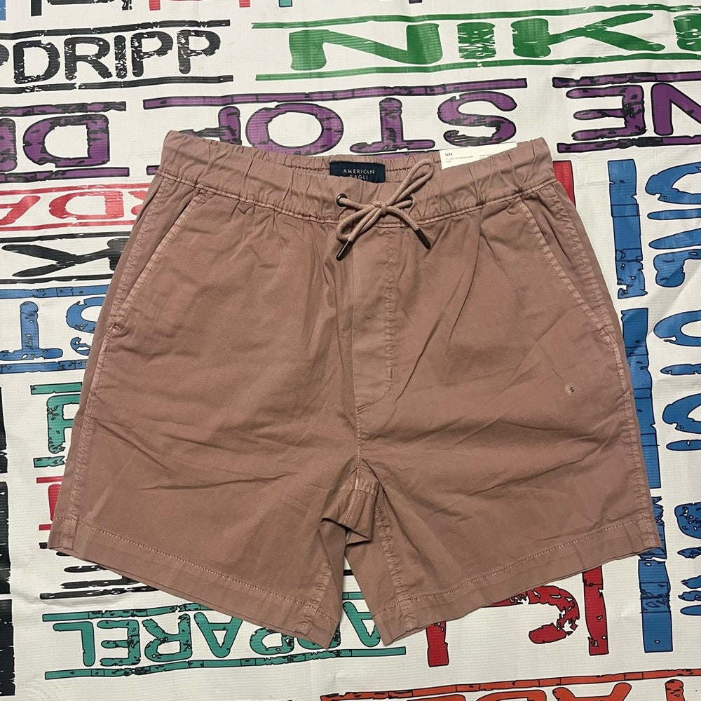 AE Flex 7" Lived-In Trekker Short