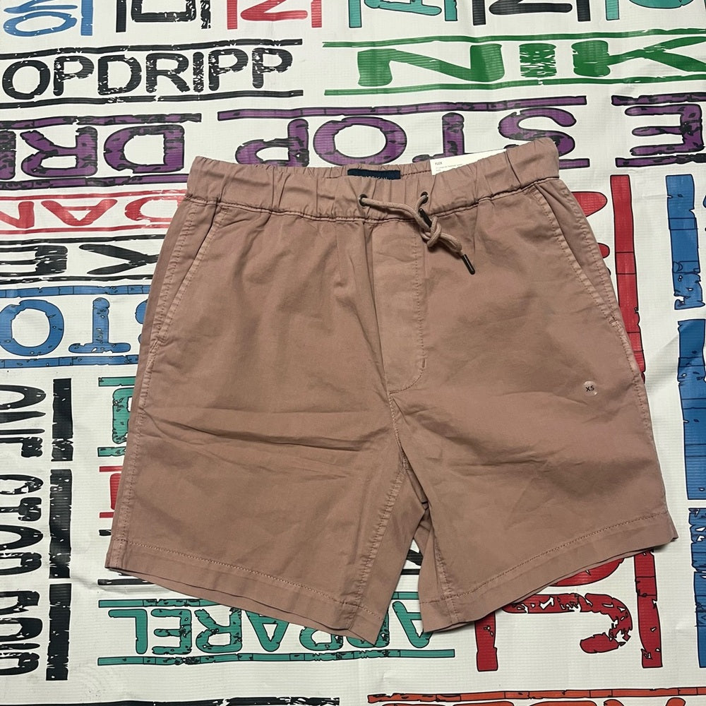 AE Flex 7" Lived-In Trekker Short