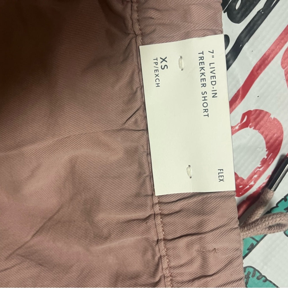 AE Flex 7" Lived-In Trekker Short