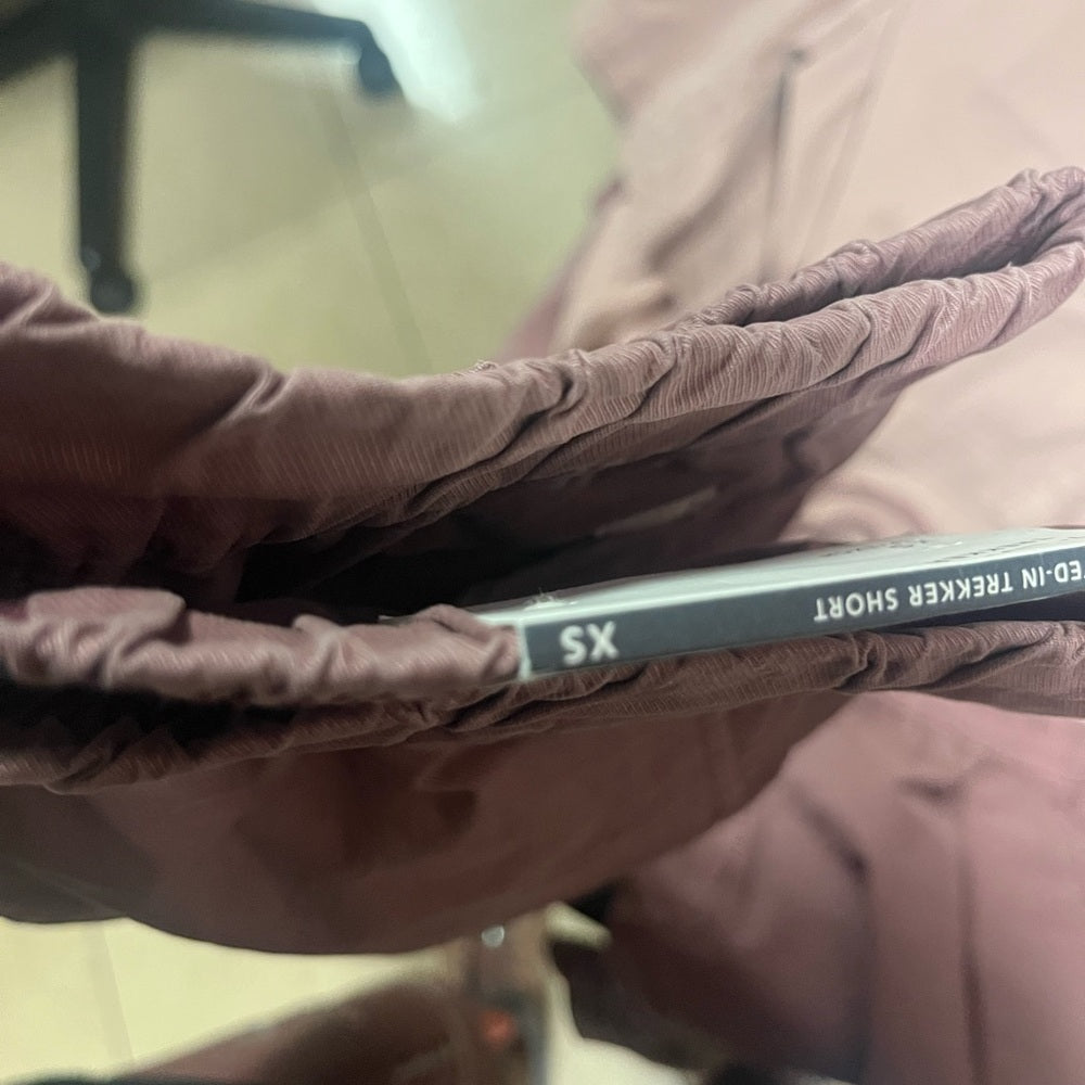 AE Flex 7" Lived-In Trekker Short