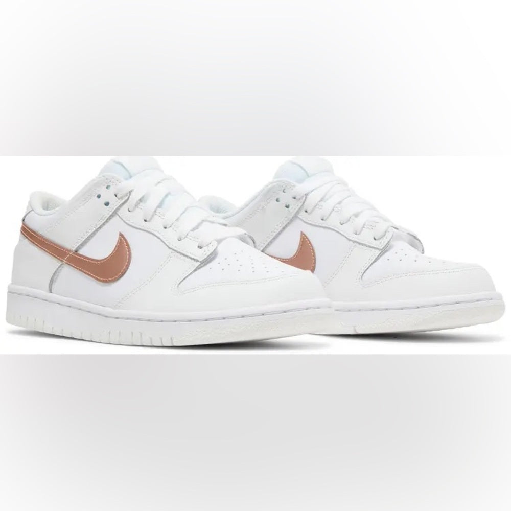 Sz Various white & rose dunks