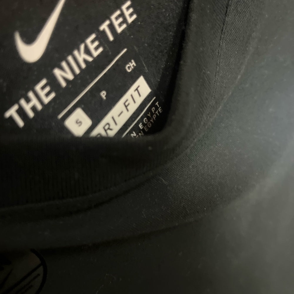 Nike logo tee sz Various