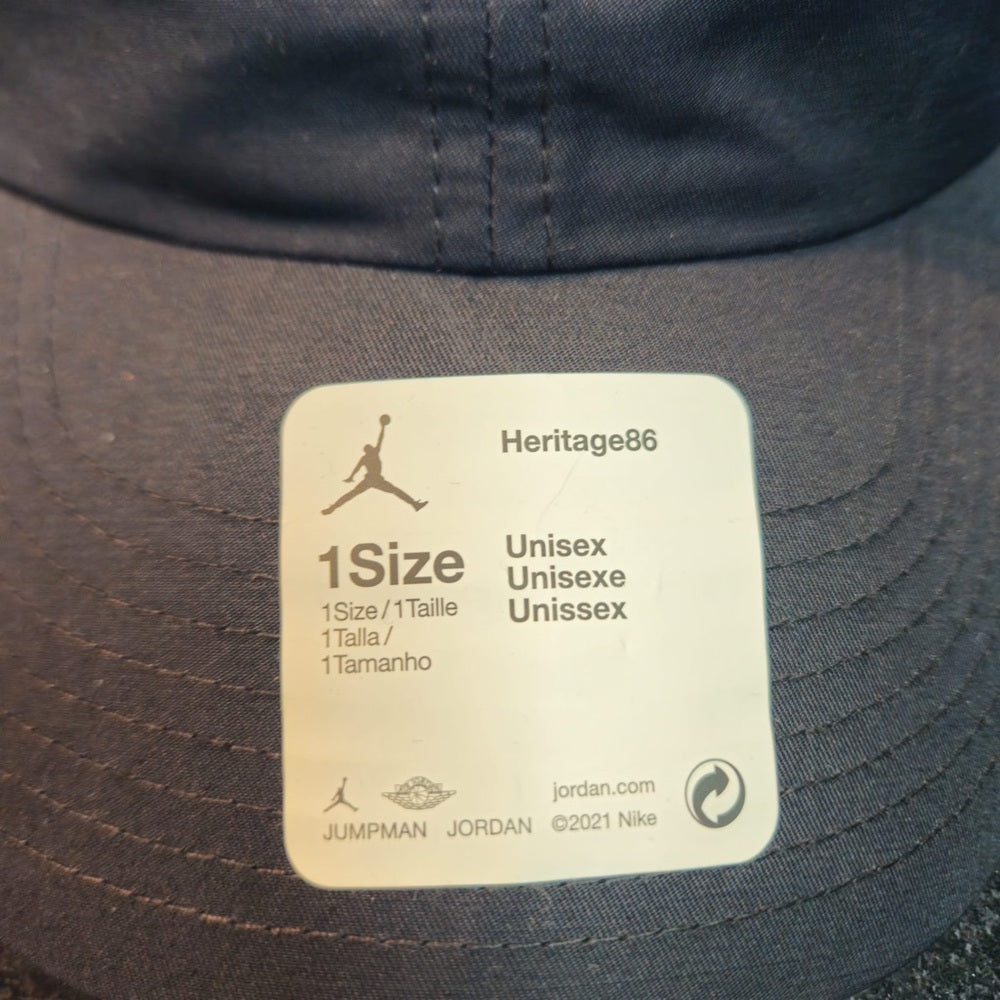 Jordan Black jump man Cap