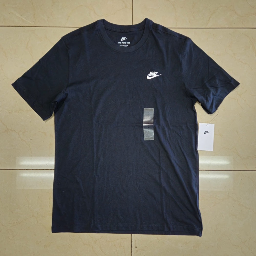 NIKE Sportwear Club Mens Tee Sz various