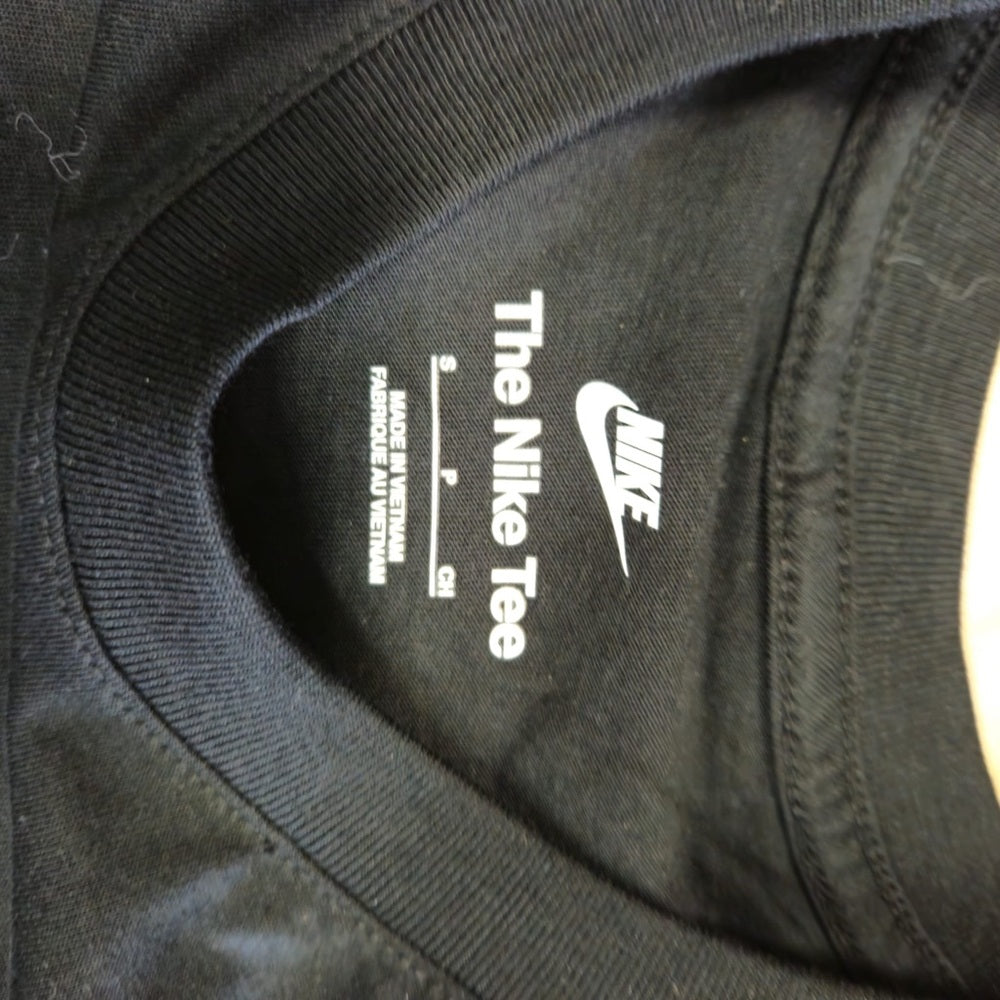 NIKE Sportwear Club Mens Tee Sz various