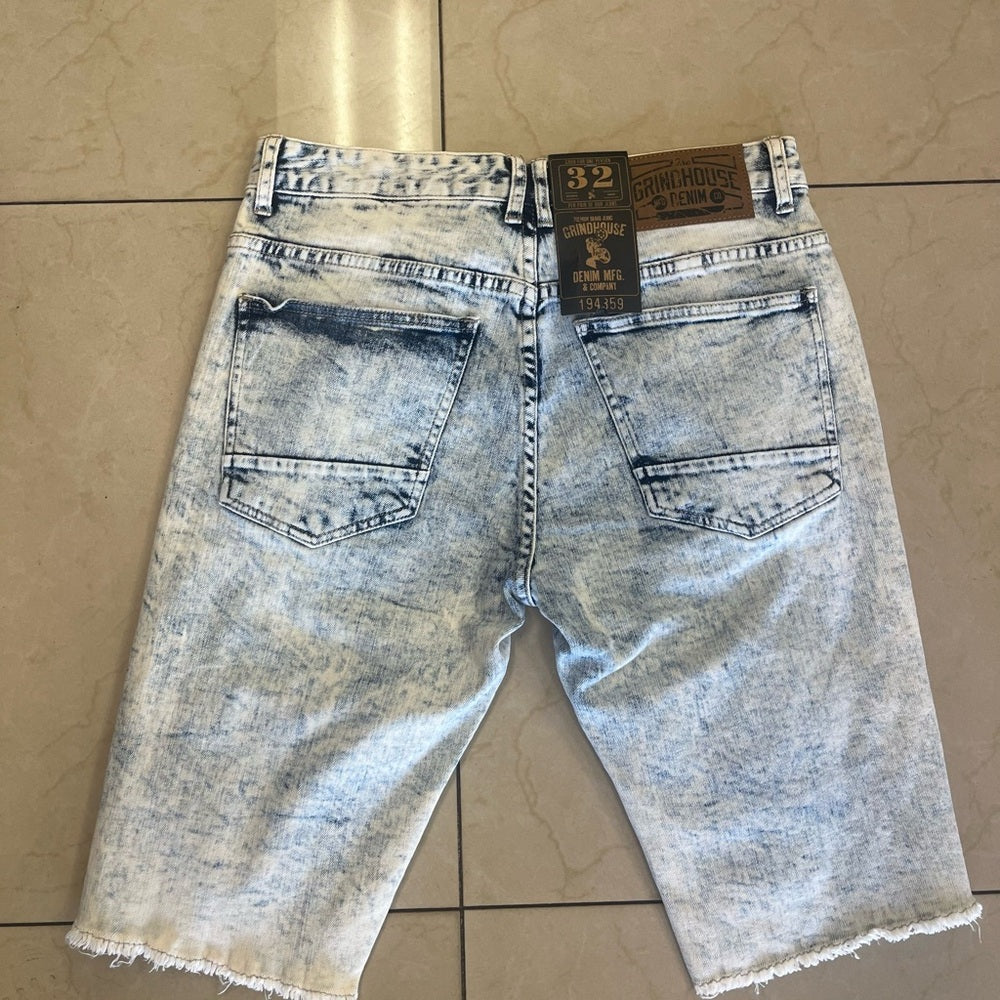 Sz 32 ripped blue denim jeans grind house brand