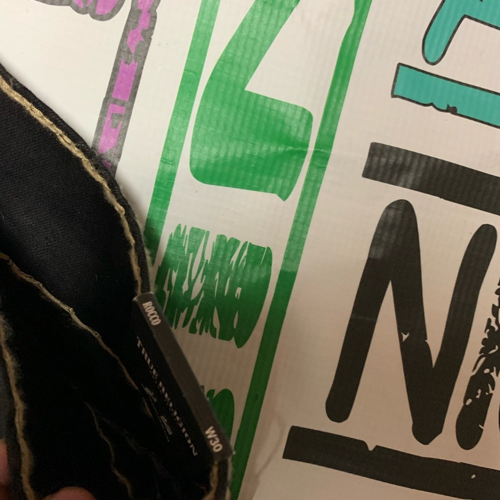 Sz 30 Men’s True religion Black Denim Shorts