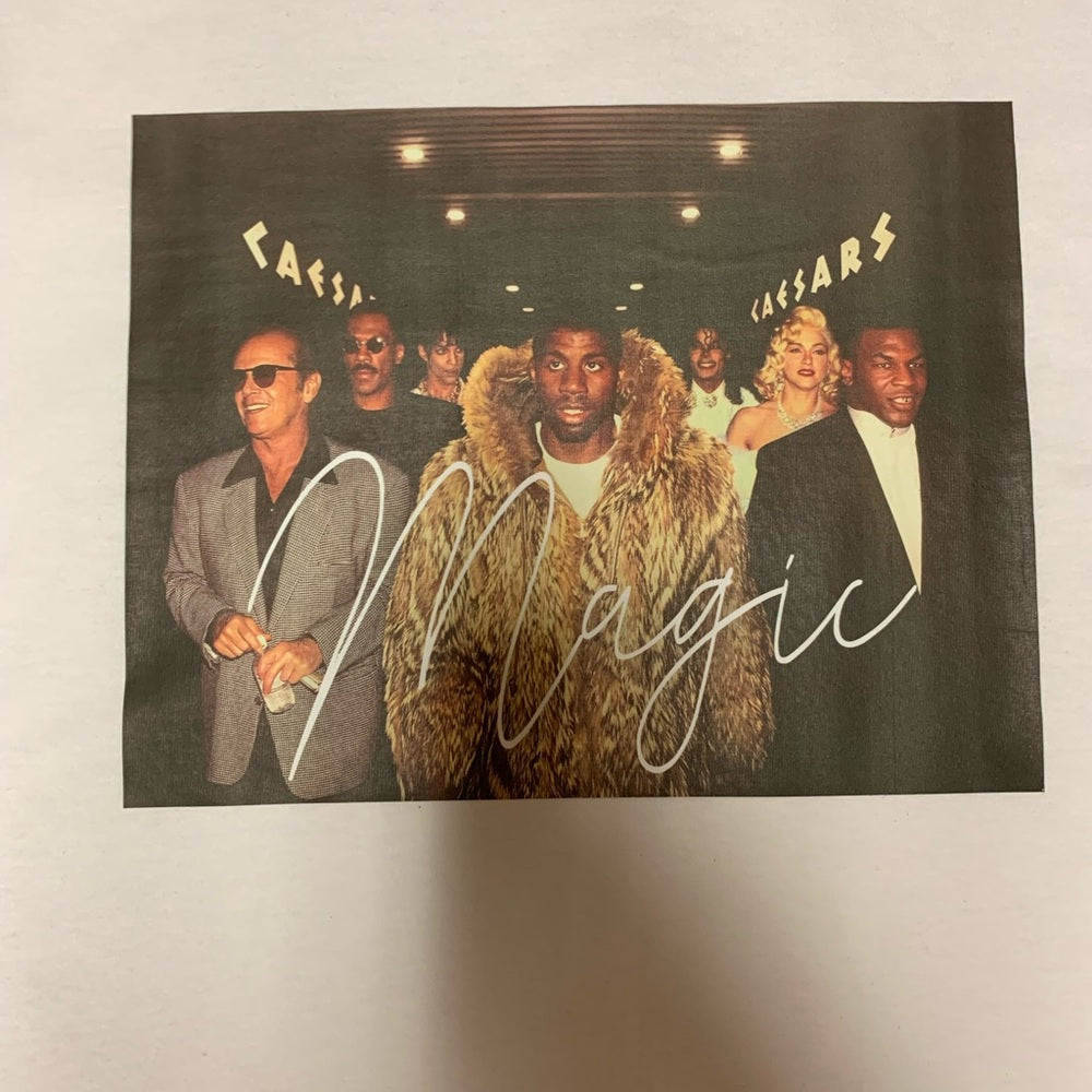 Magic graphic tee Sz various