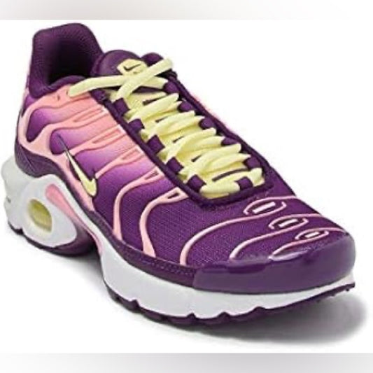 Sz 5.5 y air Max plus muti colors